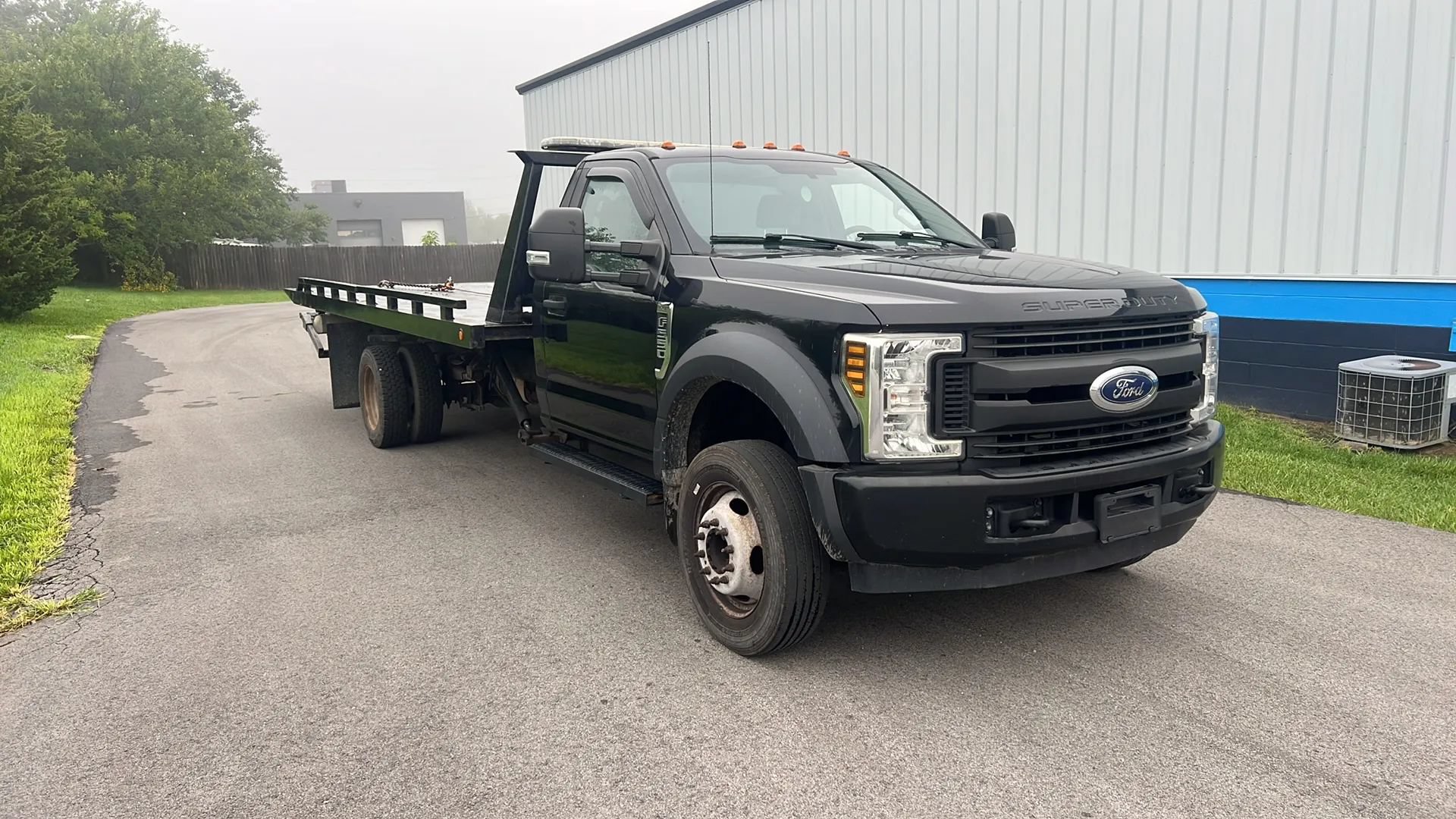 Used 2019 Ford F550 2WD Regular Cab Super Duty w/ Power Equipment Group image 3