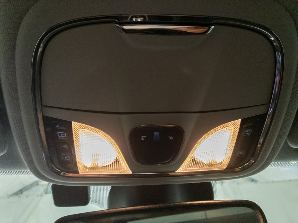 Used 2022 Jeep Cherokee Limited image 29