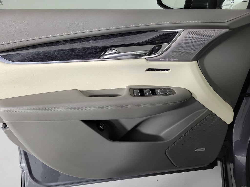 Used 2021 Cadillac XT6 Premium Luxury FWD image 20