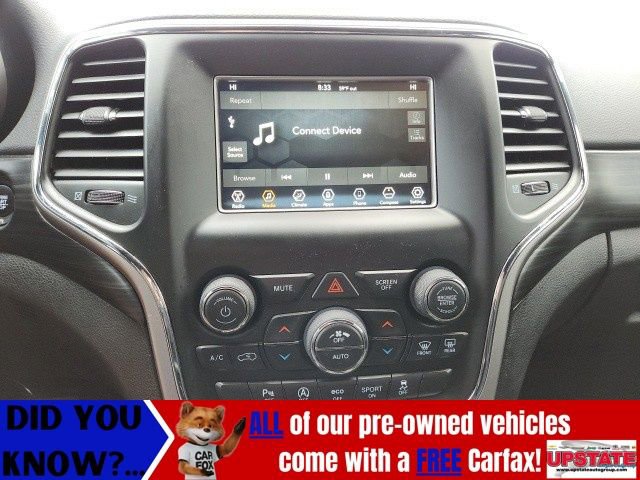 Used 2019 Jeep Grand Cherokee Laredo image 5