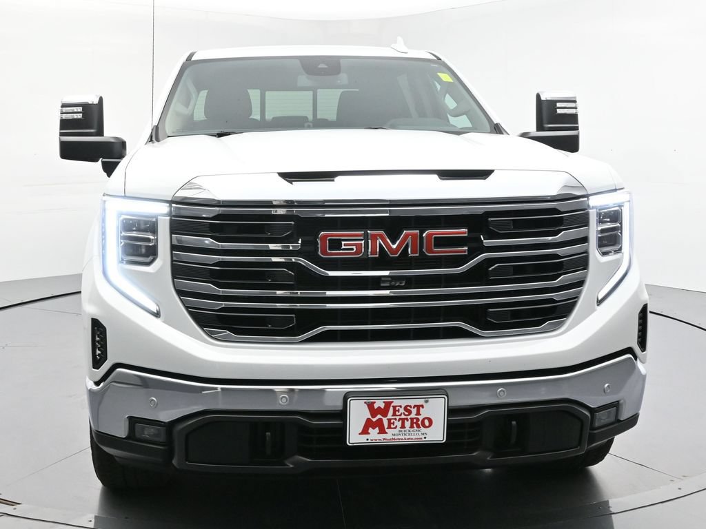 Used 2025 GMC Sierra 1500 SLT w/ SLT Premium Plus Package AWD/4WD image 28