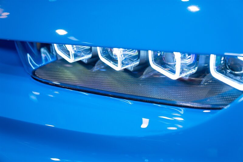 Used 2022 Bugatti Chiron Super Sport AWD/4WD image 11