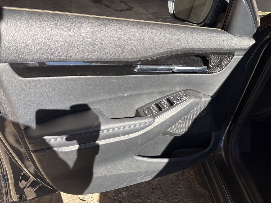 Certified 2023 Kia Seltos S w/ Navigation Package AWD/4WD image 11