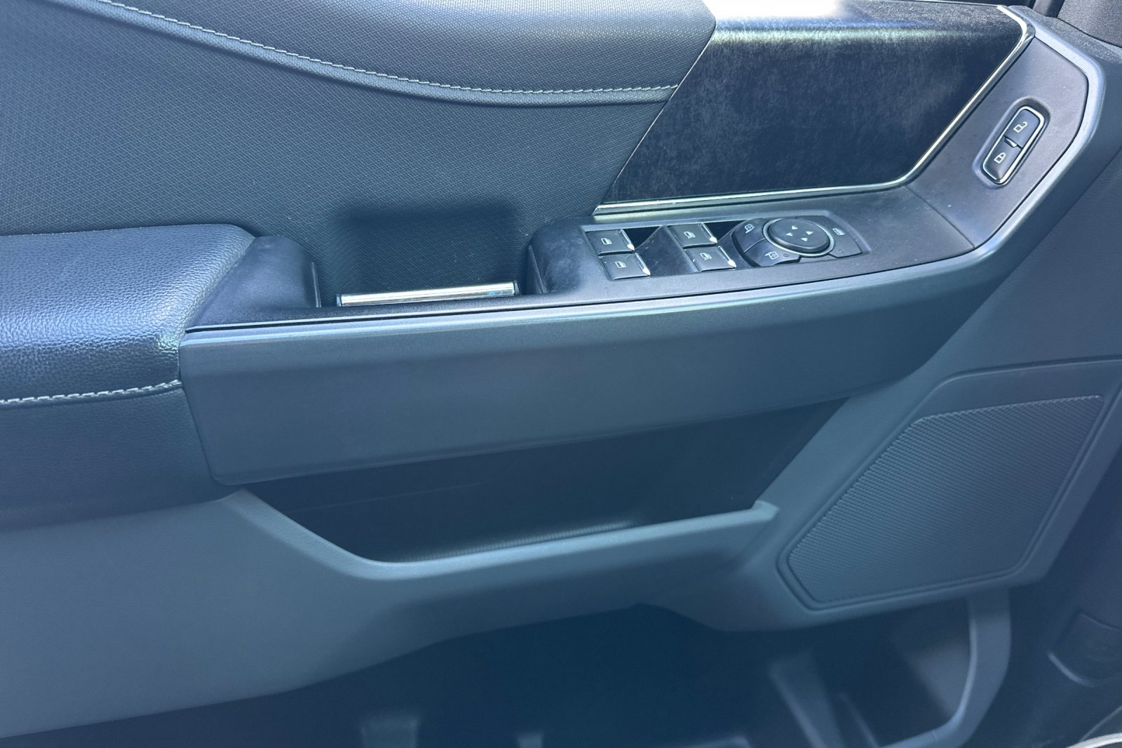 Used 2021 Ford F150 XLT w/ Equipment Group 302A High image 10