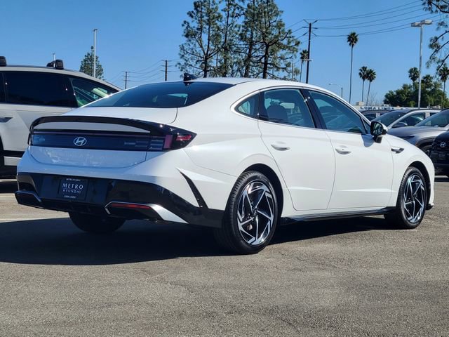 New 2026 Hyundai Sonata SEL image 2
