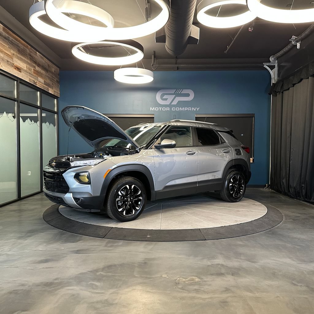 Used 2023 Chevrolet TrailBlazer LT AWD/4WD image 24