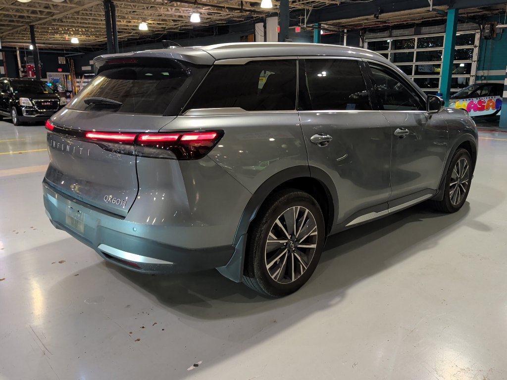 Used 2026 INFINITI QX60 Luxe w/ Cargo Package AWD/4WD image 13