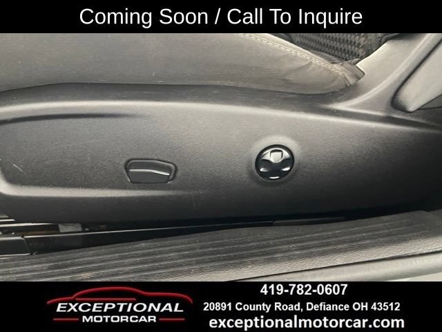Used 2018 Dodge Challenger SXT RWD image 35