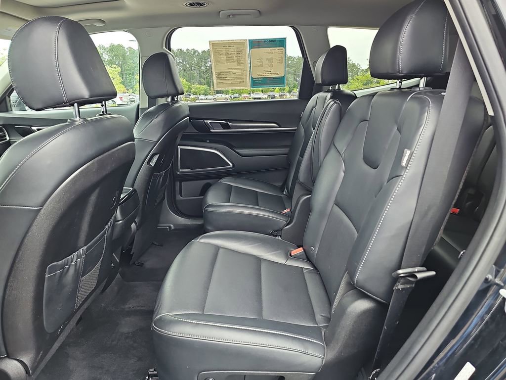 Used 2023 Kia Telluride S w/ S Sunroof Package FWD image 19