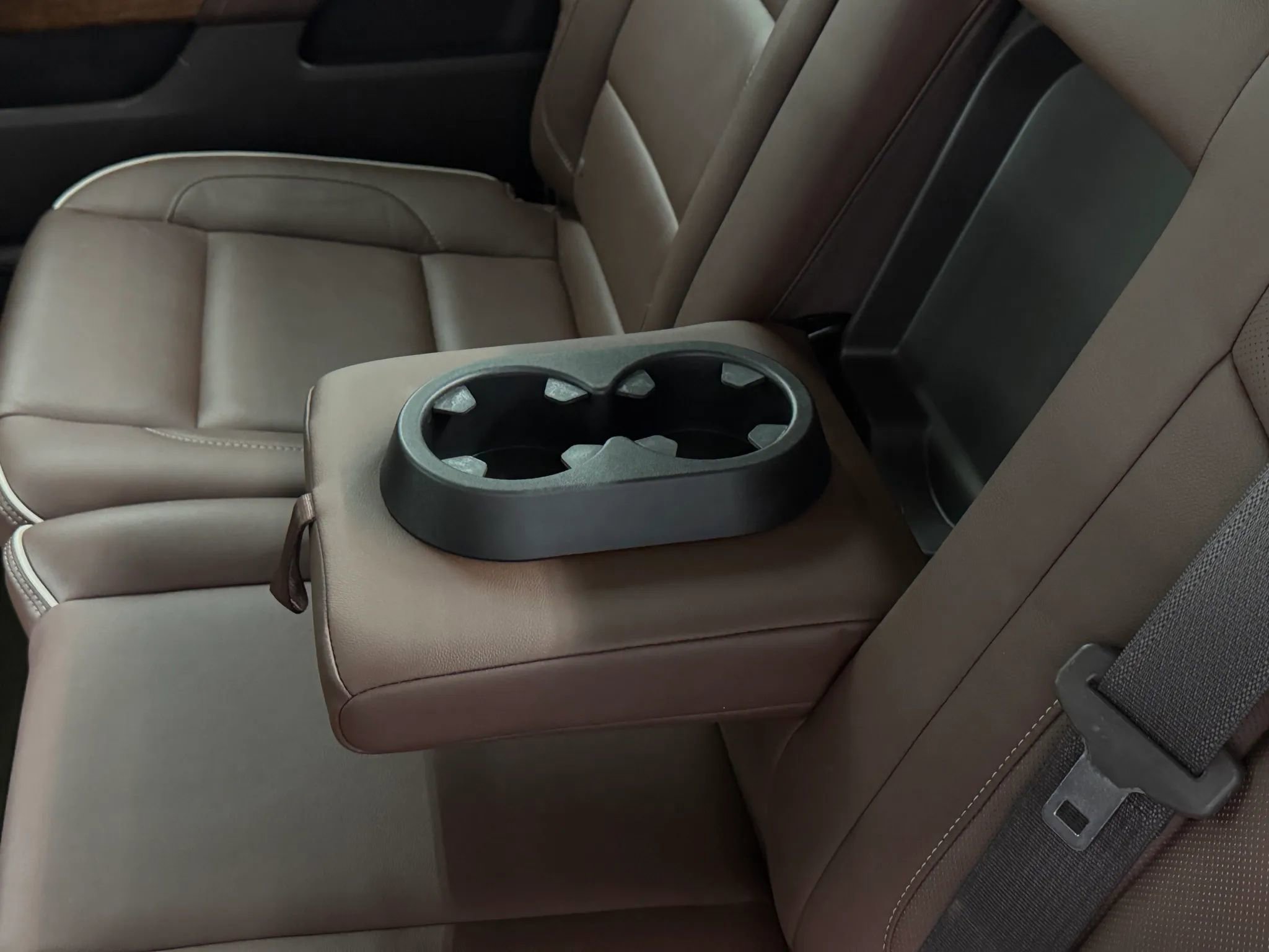 Used 2016 Chevrolet Silverado 1500 High Country w/ High Country Premium Package image 38