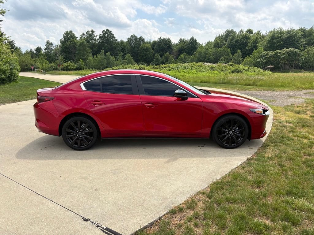 Used 2025 MAZDA MAZDA3 s FWD image 10