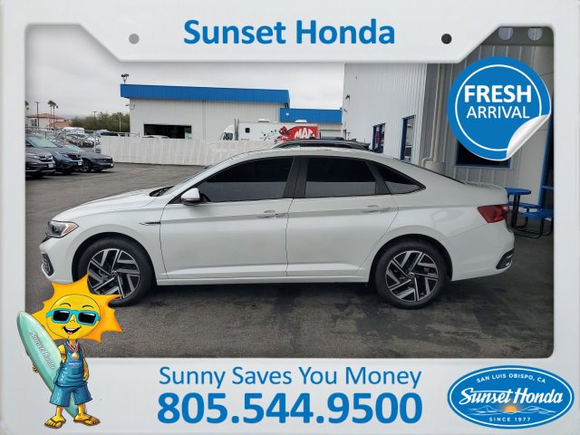 Used 2024 Volkswagen Jetta SEL image 7