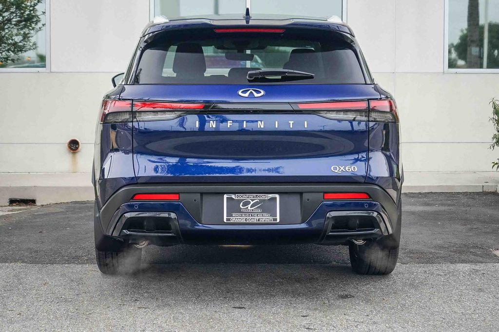 Certified 2025 INFINITI QX60 Luxe image 5