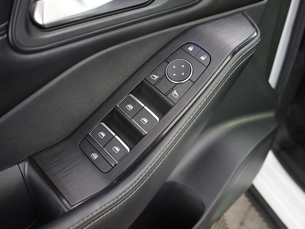 Used 2023 Nissan Rogue SL AWD/4WD image 38