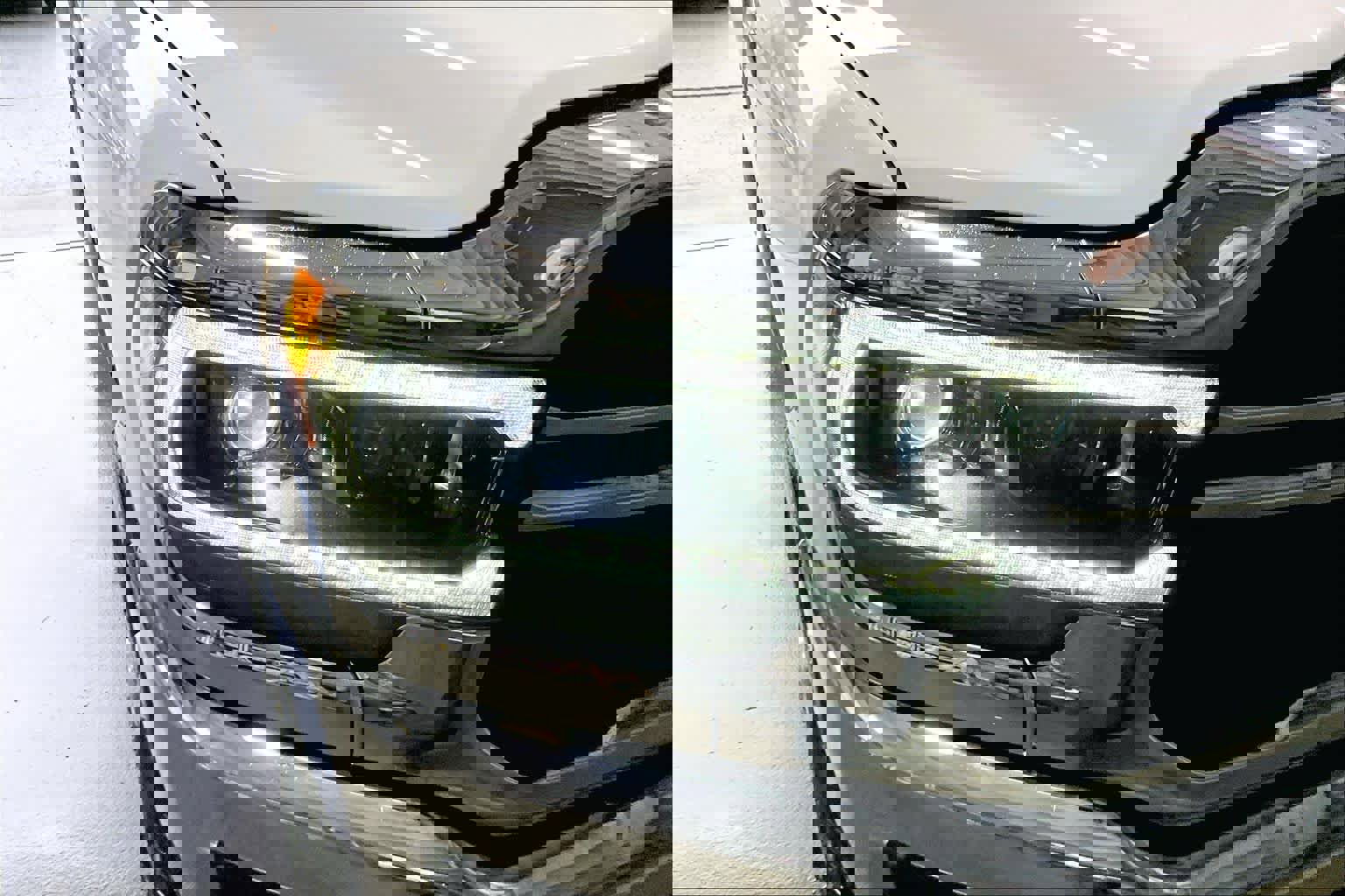 Used 2021 RAM 2500 Big Horn w/ Level 1 Equipment Group image 31