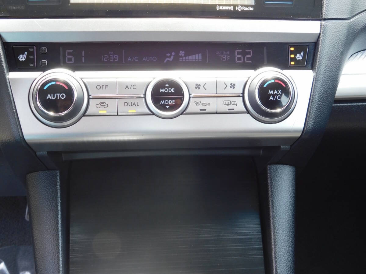 Used 2015 Subaru Legacy 2.5i Premium AWD/4WD image 12