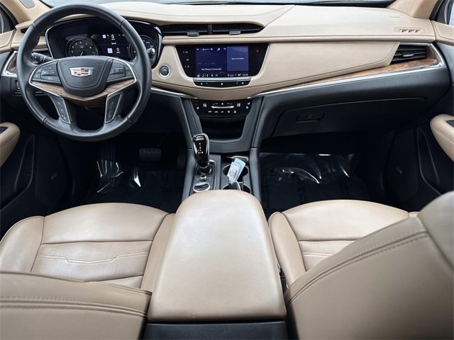 Used 2021 Cadillac XT5 Premium Luxury w/ Platinum Package image 17