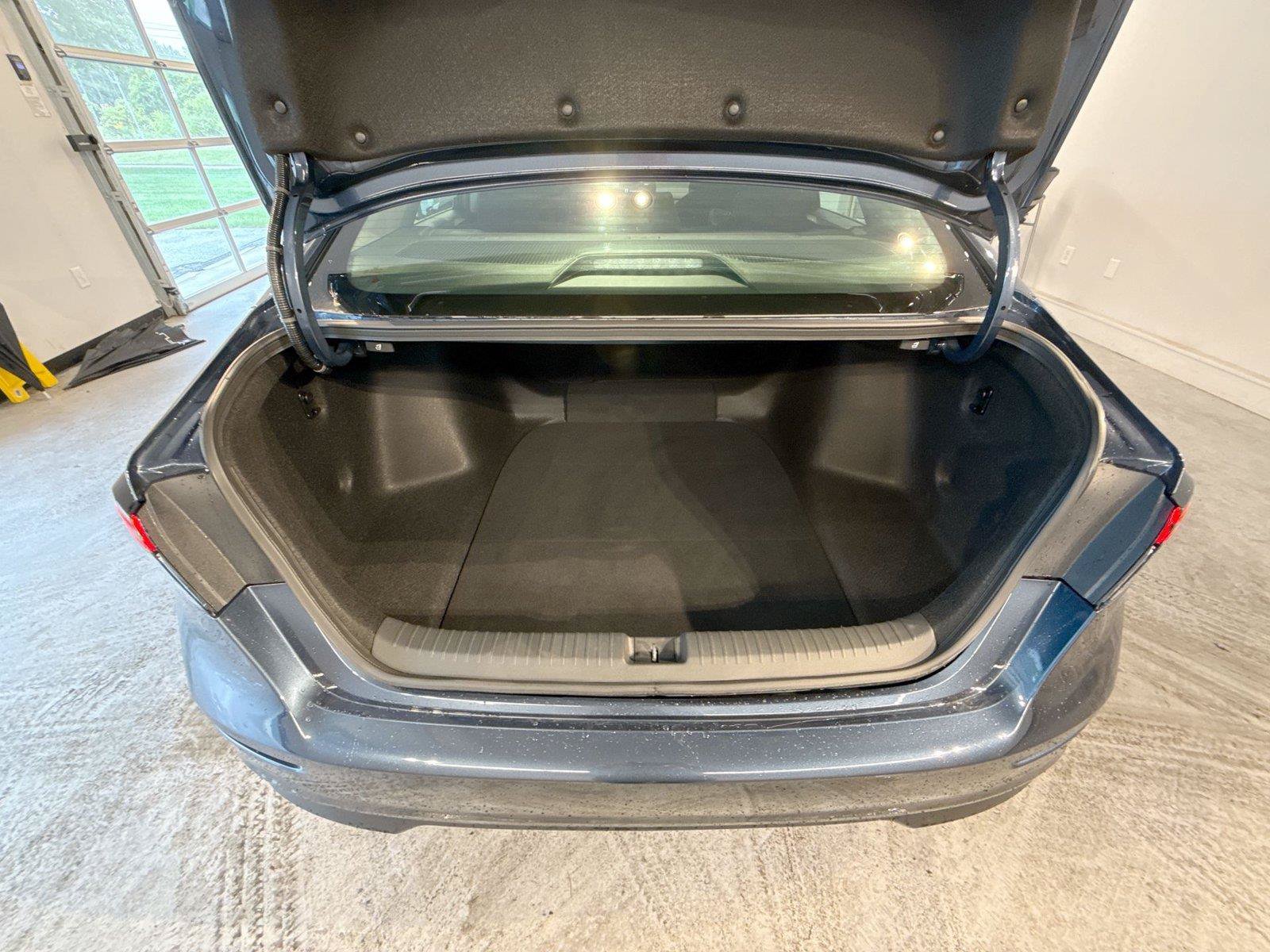 Used 2023 Honda Accord EX image 20