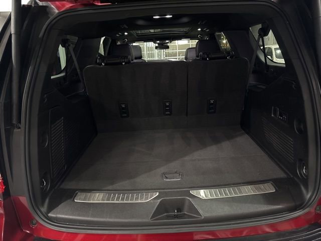 Used 2024 GMC Yukon XL Denali image 38