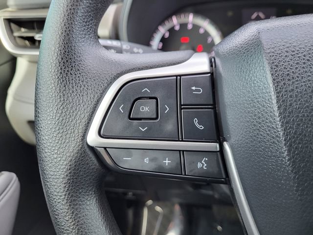 Used 2022 Toyota Highlander L image 16