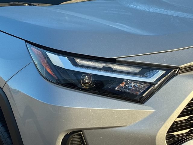 Used 2025 Toyota RAV4 LE FWD image 26