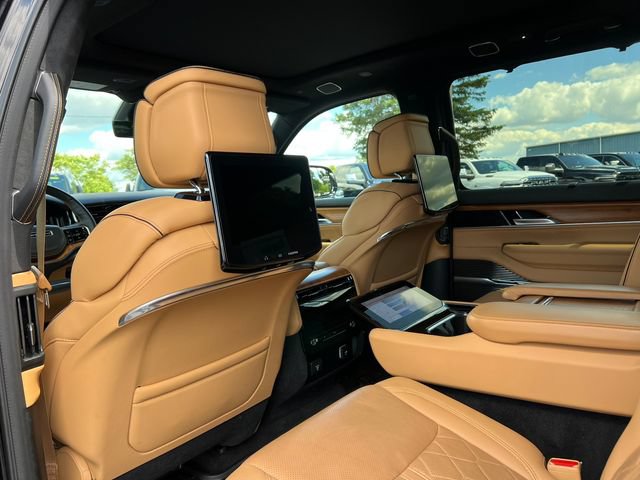 Used 2024 Jeep Grand Wagoneer L Series III w/ Rear Seat Video Group 1 AWD/4WD image 39
