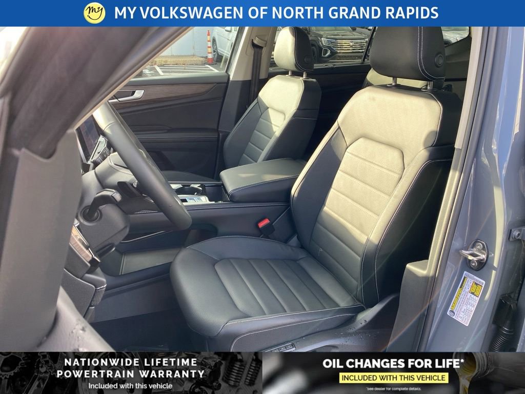 New 2026 Volkswagen Atlas SEL image 7