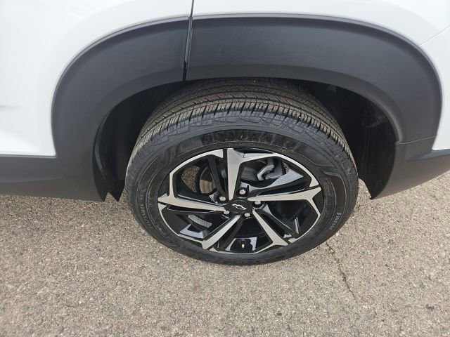 Used 2023 Chevrolet TrailBlazer RS w/ Convenience Package image 21