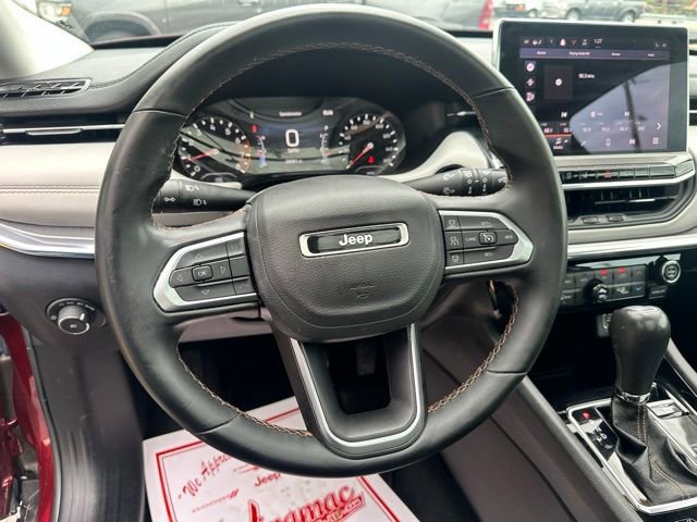 Used 2022 Jeep Compass Limited w/ Sun and Sound Group image 28