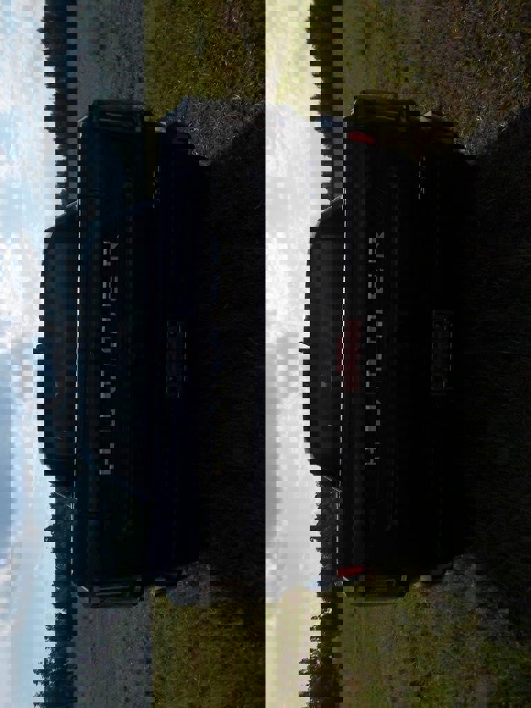 New 2025 GMC Hummer EV 2X image 4