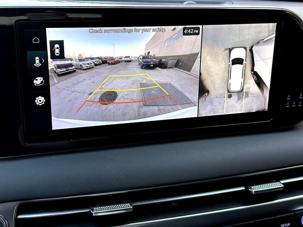 Used 2025 Hyundai Palisade Calligraphy AWD/4WD image 18