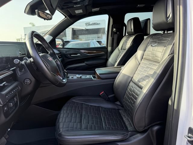 Used 2023 Cadillac Escalade ESV Sport Platinum w/ LPO, Floor Liner Package AWD/4WD image 14