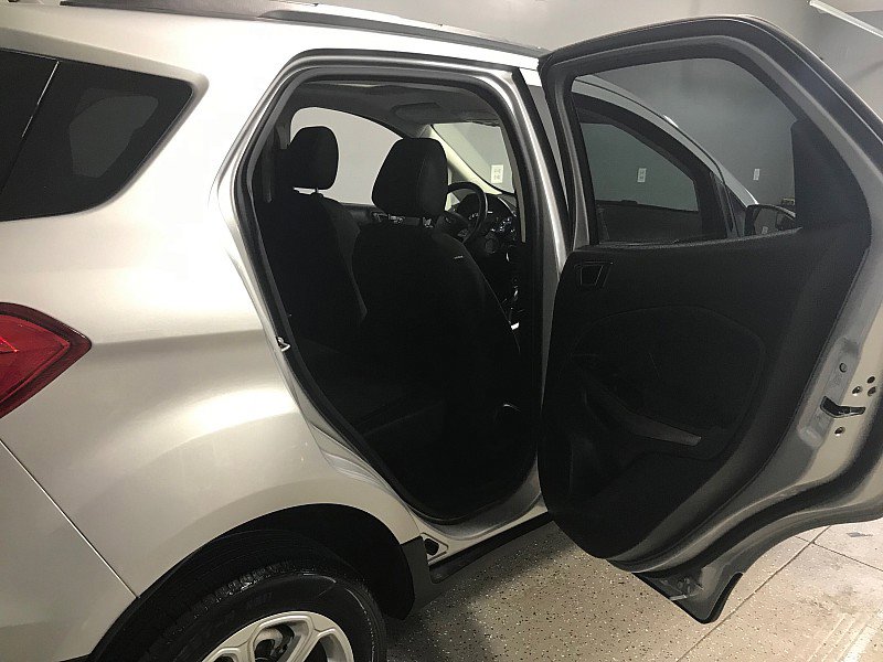 Used 2020 Ford EcoSport SE image 15
