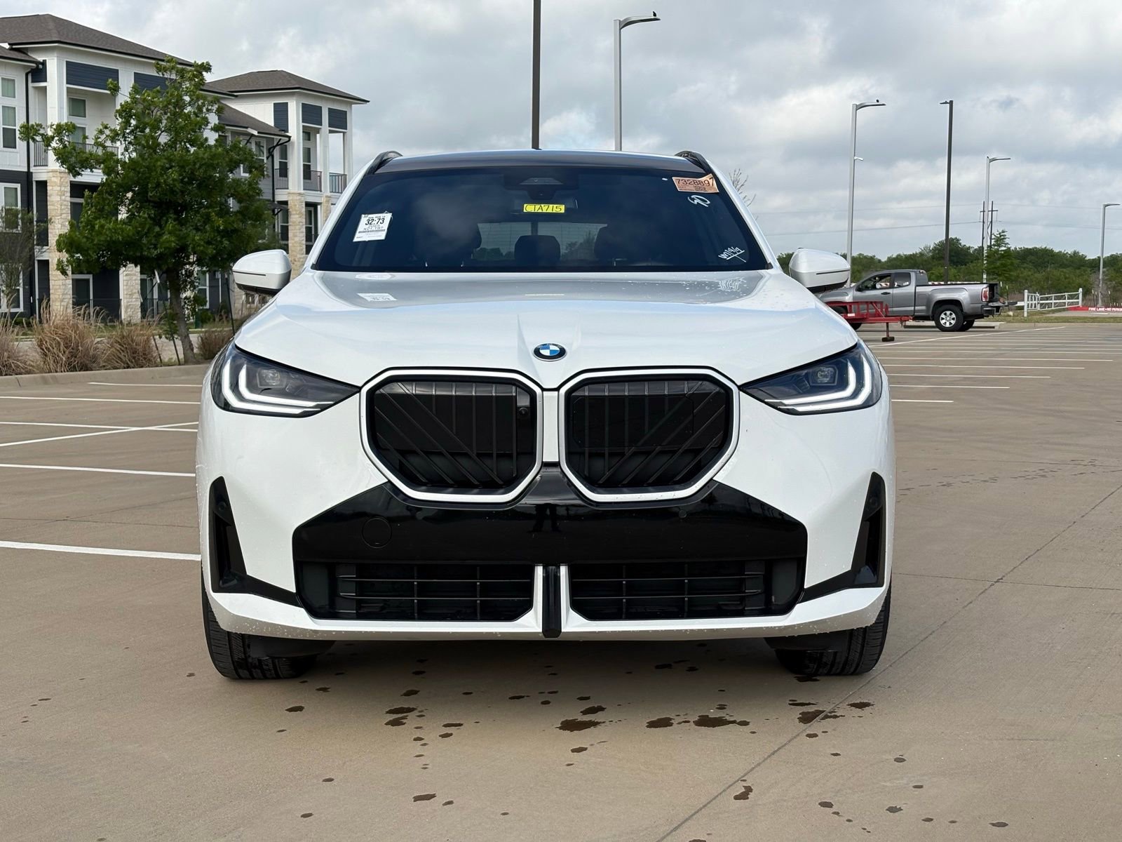 Used 2025 BMW X3 xDrive30i image 2