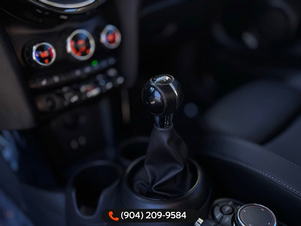 Used 2019 MINI Cooper S image 22