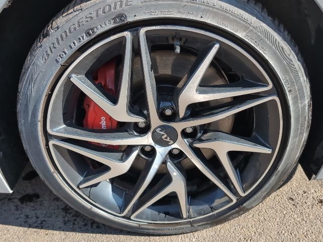 Used 2023 Kia Stinger GT-Line w/ Sun & Sound Package image 8