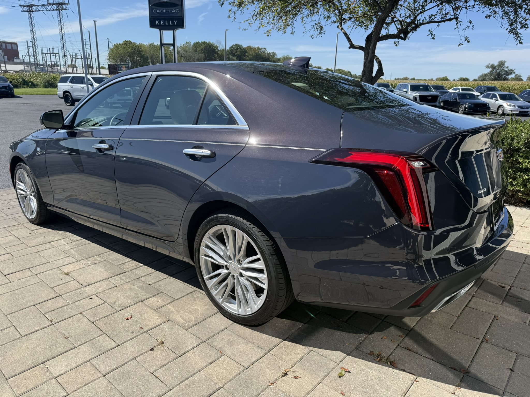 Used 2025 Cadillac CT4 Premium Luxury AWD/4WD image 5