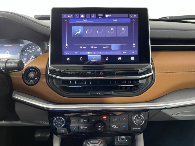 Used 2022 Jeep Compass Limited image 21