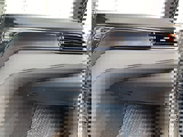 Used 2023 Toyota Camry XSE image 30