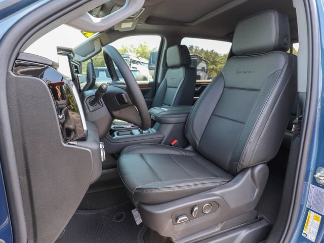 New 2026 GMC Sierra 2500 Denali w/ Denali Reserve Package AWD/4WD image 15
