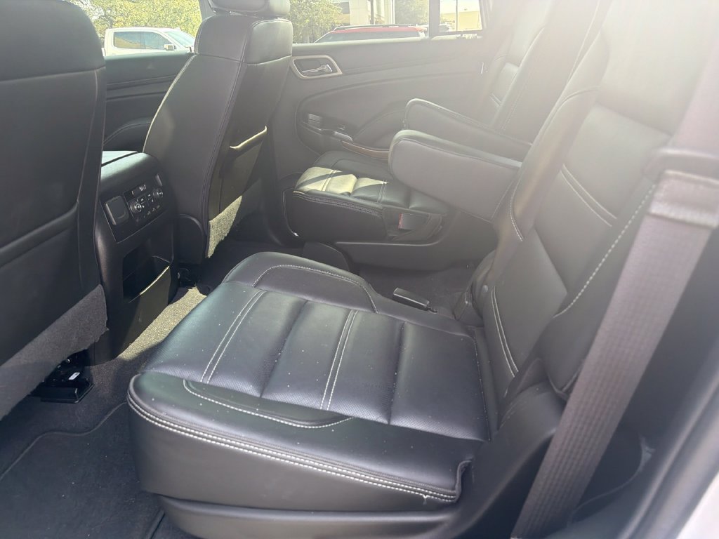 Used 2020 GMC Yukon Denali w/ Open Road Package AWD/4WD image 10