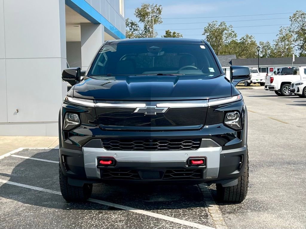 New 2026 Chevrolet Silverado EV Trail Boss image 7