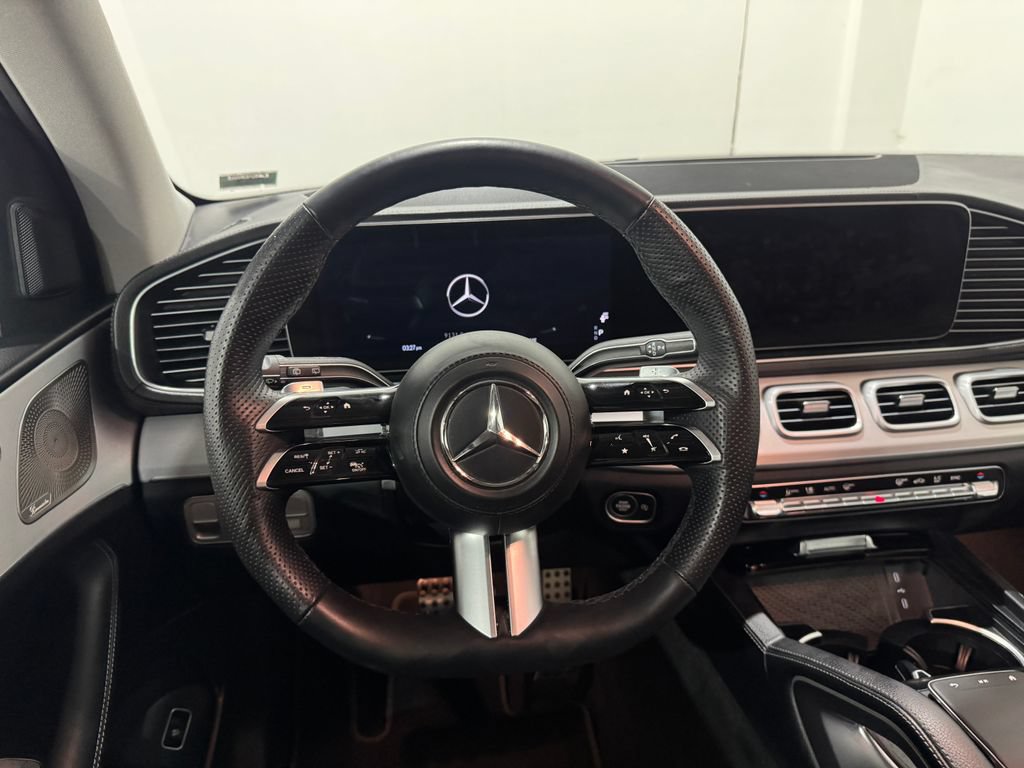 Used 2026 Mercedes-Benz GLS 450 4MATIC image 5