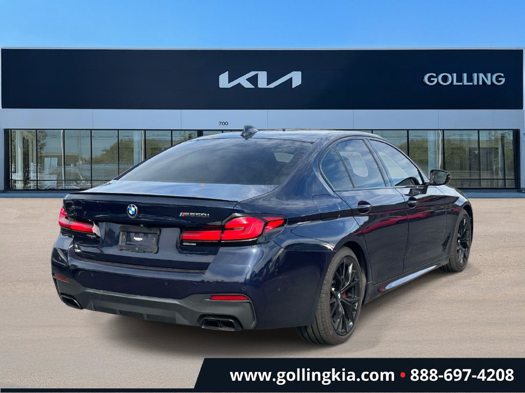 Used 2022 BMW M550i xDrive w/ Premium Package AWD/4WD image 3