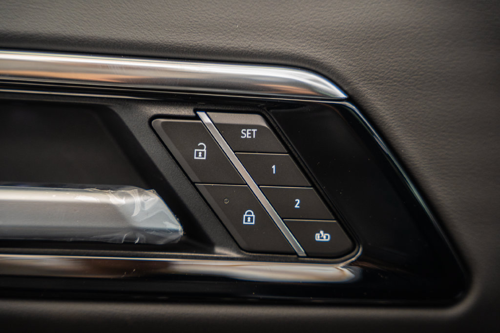 New 2026 Chevrolet Tahoe High Country AWD/4WD image 46