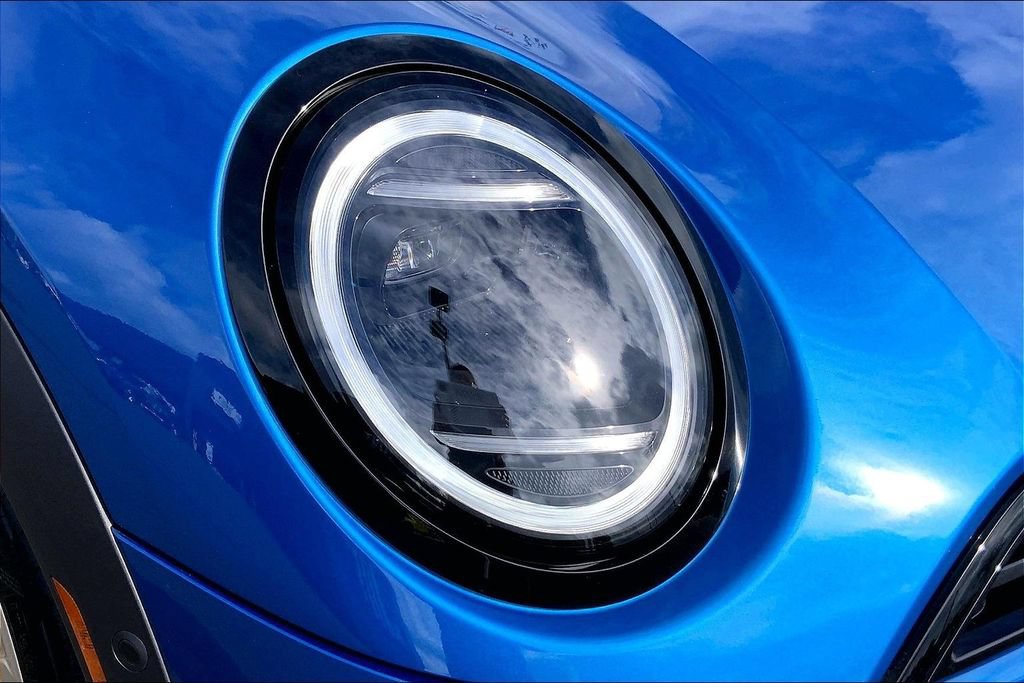 Certified 2026 MINI Cooper S FWD image 29