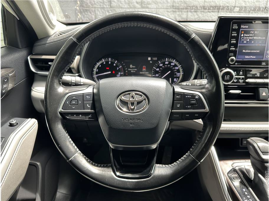Used 2020 Toyota Highlander Limited AWD/4WD image 20