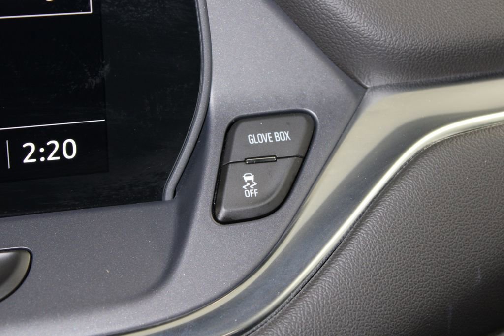 Used 2025 Chevrolet Blazer LT image 42