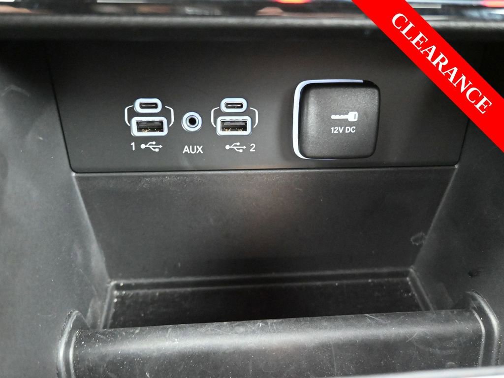 Used 2023 Jeep Grand Cherokee Overland image 22