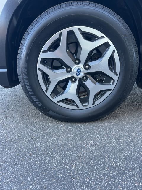 Used 2019 Subaru Forester Premium w/ All-Weather Package image 32